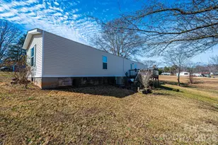 97 Pine Ridge Dr, Taylorsville, NC 28681 - Photo 21