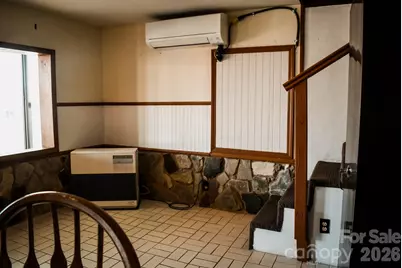 4928 Northcrest Street, Claremont, NC 28610 - Photo 13