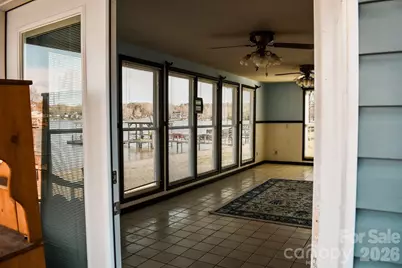 4928 Northcrest Street, Claremont, NC 28610 - Photo 3