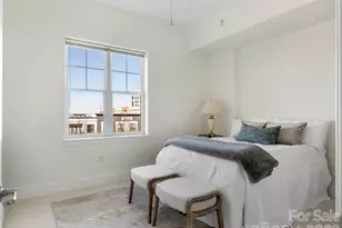 4625 Piedmont Row Dr, Charlotte, NC 28210 - Photo 7