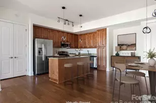 4625 Piedmont Row Dr, Charlotte, NC 28210 - Photo 3