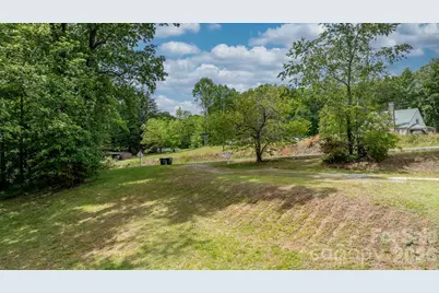 625 Milton Avenue SW, Valdese, NC 28690 - Photo 19