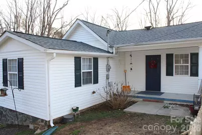 625 Milton Avenue SW, Valdese, NC 28690 - Photo 5