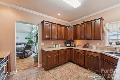 9484 Riviera Drive, Sherrills Ford, NC 28673 - Photo 13