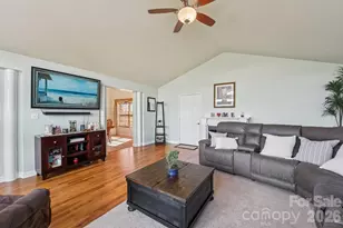 9484 Riviera Dr, Sherrills Ford, NC 28673 - Photo 7