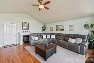 9484 Riviera Dr, Sherrills Ford, NC 28673 - Photo 7