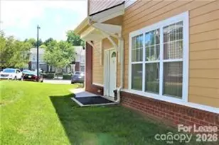 15224 Coventry Ct Ln, Charlotte, NC 28277 - Photo 3