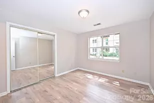 1031 Churchill Downs Ct, Charlotte, NC 28211 - Photo 15