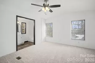 1270 Price Hollow Pl, Lenoir, NC 28645 - Photo 9