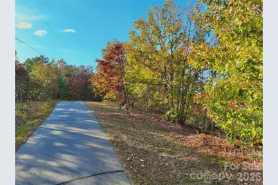 3721 Mountain Vista Drive #28A, Morganton, NC 28655 - Photo 5