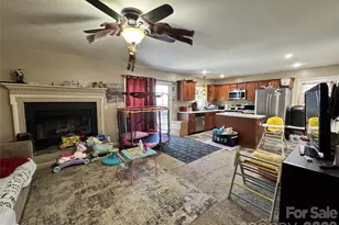 4913 Celia Creek Rd, Lenoir, NC 28645 - Photo 3