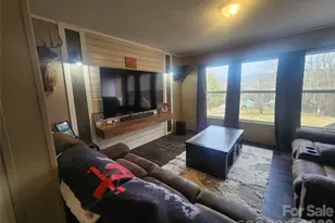 659 Cold Creek Rd, Canton, NC 28716 - Photo 17