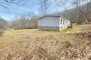 659 Cold Creek Rd, Canton, NC 28716 - Photo 5