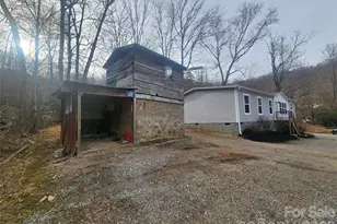 659 Cold Creek Rd, Canton, NC 28716 - Photo 11