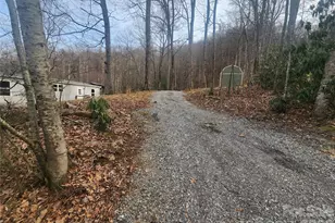 659 Cold Creek Rd, Canton, NC 28716 - Photo 37