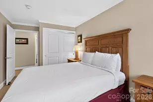 303 Bowling Park Rd, Asheville, NC 28803 - Photo 17