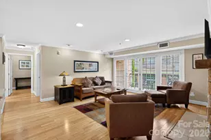 303 Bowling Park Rd, Asheville, NC 28803 - Photo 3