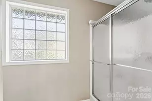 106 Thistle Ct, Greenwood, SC 29649 - Photo 11