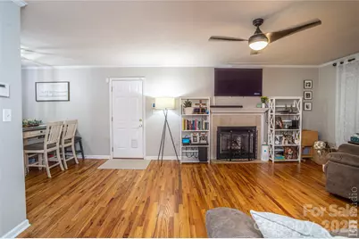 3321 39th Avenue Court NE #5, Hickory, NC 28601 - Photo 3