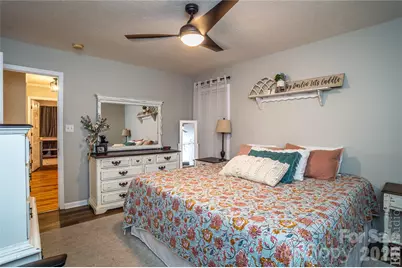 3321 39th Avenue Court NE #5, Hickory, NC 28601 - Photo 9