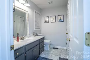 3321 39th Ave Ct NE, Hickory, NC 28601 - Photo 11