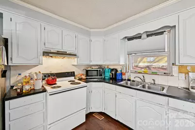 5075 Lewis Road, Gastonia, NC 28052 - Photo 11