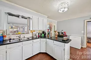 5075 Lewis Rd, Gastonia, NC 28052 - Photo 15