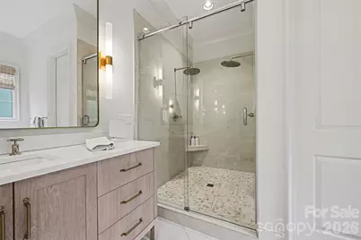 1300 Hazelhurst Avenue, Charlotte, NC 28211 - Photo 19