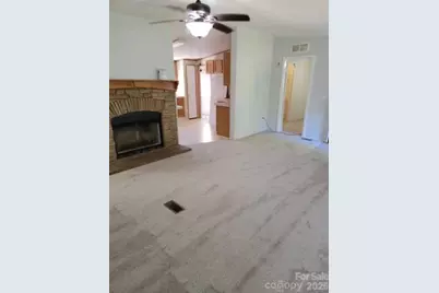 630 Pinelake Drive, Troy, NC 27371 - Photo 5