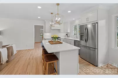 6040 Springhouse Lane, Charlotte, NC 28211 - Photo 5