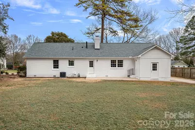 6040 Springhouse Lane, Charlotte, NC 28211 - Photo 33