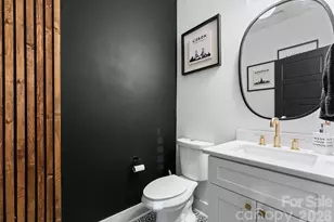 651 Tennyson Dr, Charlotte, NC 28208 - Photo 21