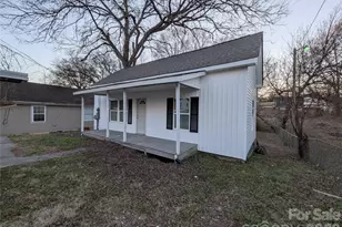 525 S Trenton St, Gastonia, NC 28052 - Photo 5