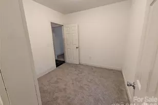 525 S Trenton St, Gastonia, NC 28052 - Photo 9