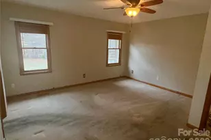 208 Hickory Hills Ln, Lexington, NC 27295 - Photo 11