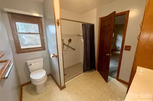 208 Hickory Hills Ln, Lexington, NC 27295 - Photo 13