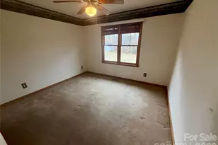 208 Hickory Hills Ln, Lexington, NC 27295 - Photo 19