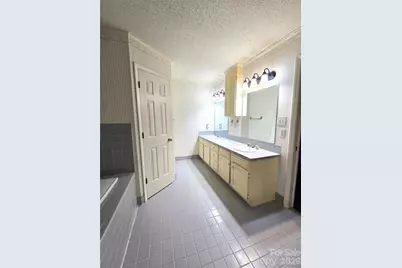 121 Country Creek Drive, Kings Mountain, NC 28086 - Photo 23