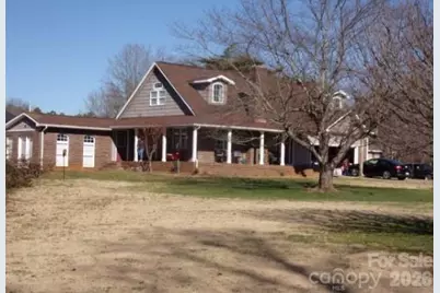 2617 Surrey Drive, Lincolnton, NC 28092 - Photo 1