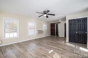 2617 Surrey Dr, Lincolnton, NC 28092 - Photo 7