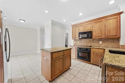 5834 Lake Wylie Road, Lake Wylie, SC 29710 - Photo 13