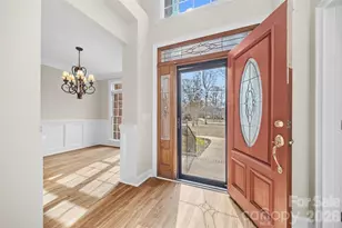 5834 Lake Wylie Rd, Lake Wylie, SC 29710 - Photo 7