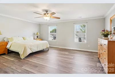 10229 Highland Creek Circle, Fort Mill, SC 29707 - Photo 17