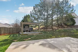 10229 Highland Creek Cir, Fort Mill, SC 29707 - Photo 29