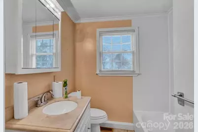 204 W C Avenue, Salisbury, NC 28144 - Photo 17