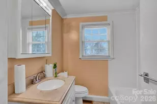 204 W C Ave, Salisbury, NC 28144 - Photo 17