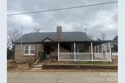 204 W C Avenue, Salisbury, NC 28144 - Photo 1