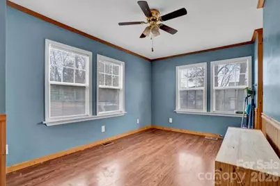 204 W C Avenue, Salisbury, NC 28144 - Photo 9