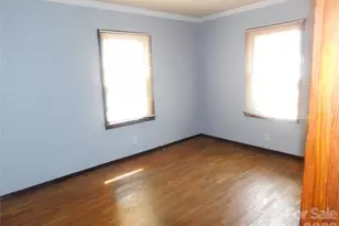 121 Taylor St, York, SC 29745 - Photo 11