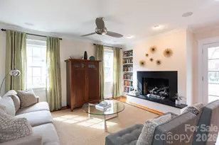 1919 Club Rd, Charlotte, NC 28205 - Photo 17